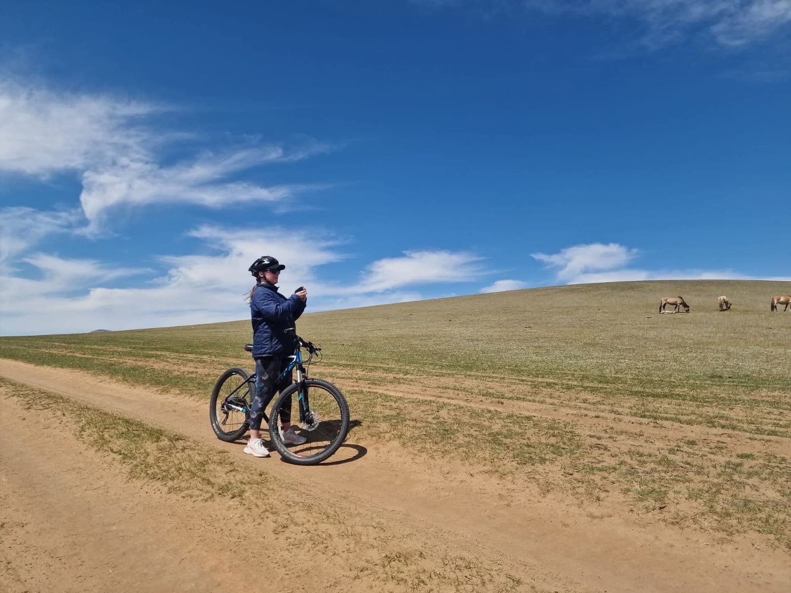 Eight Lakes cycling photo 3