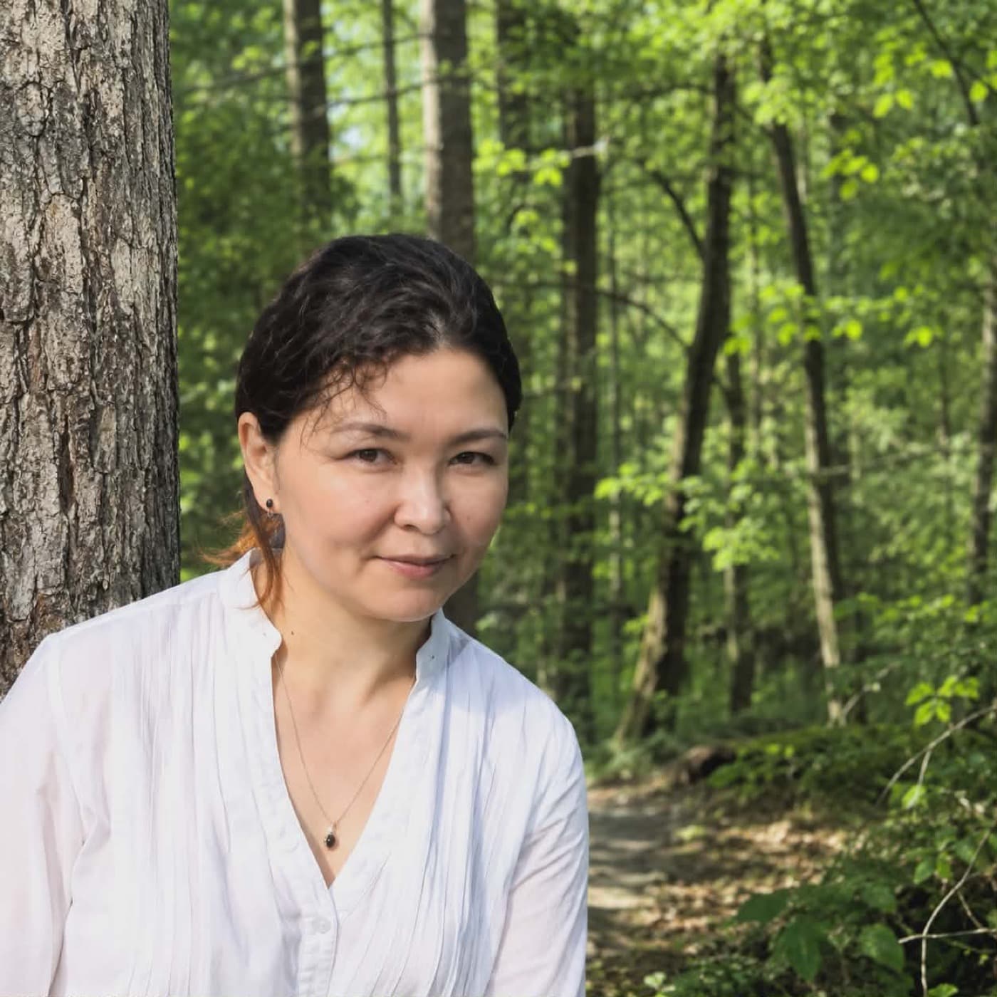 Ariuntuya, Guide